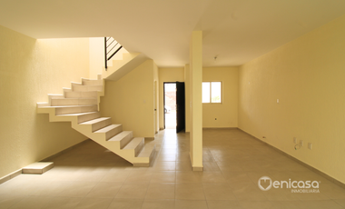 Casa en venta en Alta California dentro de Coto