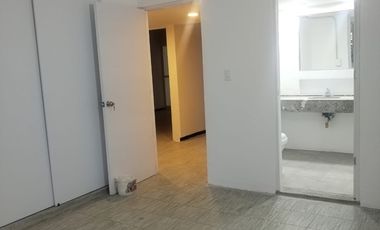 CASA EN RENTA - LADRÓN DE GUEVARA