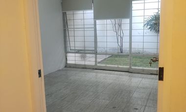 CASA EN RENTA - LADRÓN DE GUEVARA