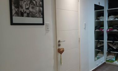 Excelente casa en Temperley 4 dormitorios cochera y piscina!!