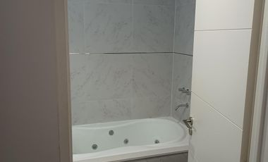 Excelente casa en Temperley 4 dormitorios cochera y piscina!!