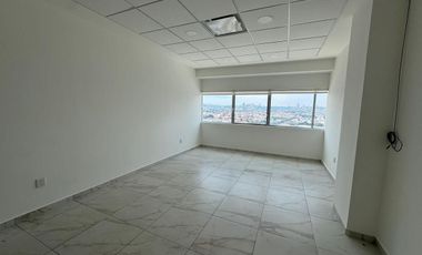 Consultorio Médico de Lujo en Renta - Torre H+ Querétaro con Vistas Panorámicas