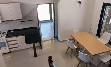 Casa en venta y alquiler anual Mapuche C.C. Sin muebles.