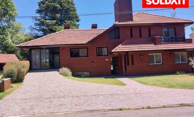 Casa en venta y alquiler anual Mapuche C.C. Sin muebles.