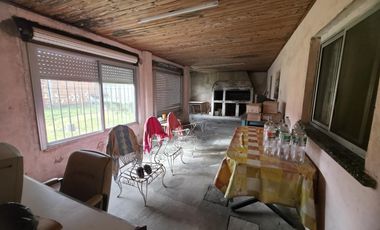 CASA EN VENTA EN LUIS GUILLON- DOBLE TERRENO