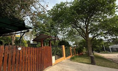 VENDEMOS GRAN CASA ZONA GOLF , CON GRAN JARDIN