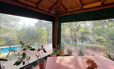 VENDEMOS GRAN CASA ZONA GOLF , CON GRAN JARDIN