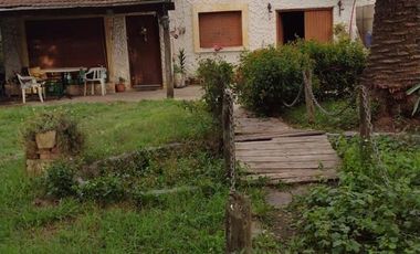 Casa en venta - 2 Dormitorios 1 Baño - Cochera - 866Mts2 - Longchamps, Almirante Brown