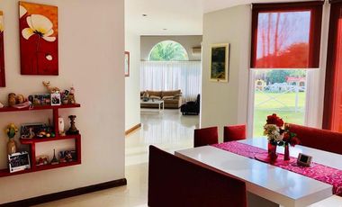 CHALET CON PILETA SOBRE 2 LOTES EN COUNTRY CLUB EL PARAISO