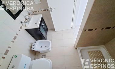 Departamento de dos ambientes en alquiler, Morón. Excelente ubicación.