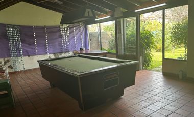 CASA DE 4 AMBIENTES MAS DEPENDENCIAS EN DOS PLANTAS