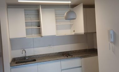 ALQUILER 2 amb. con Balcon - La Boca