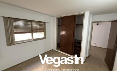 Bv. ILLIA  N°357 - planta baja!