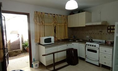 Dúplex en venta de 3 dormitorios c/ cochera en Costa Azul