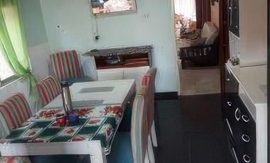 Casa en venta - 3 Dormitorios 1 Baño - Cochera - 330mts2 - Zárate