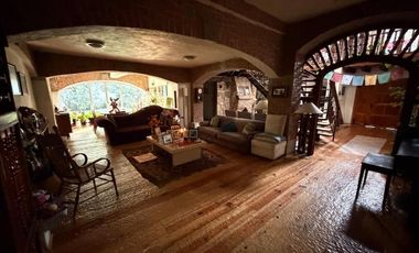 CASA EN VENTA, COYOACÁN.