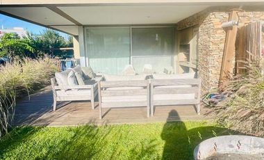 Departamento en venta en el complejo Las Piedras. Barrio Castaños. Nordelta