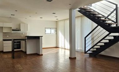 Casa  de 3 Dormitorios, Villa Allende Golf- Hounsing Punta Golf