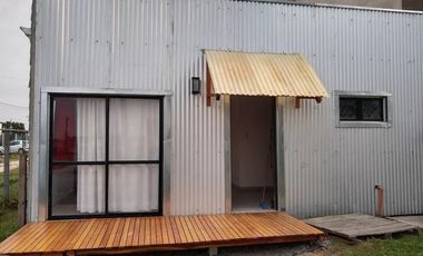 Casa en venta - 2 Dormitorios 1 Baño - Cochera - 272Mts2 - Villa Garibaldi, La Plata