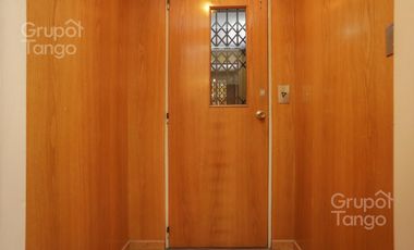 Venta Departamento Villa Devoto Cinco Ambientes Frente Balcón Jardín Dependencia Cocheras