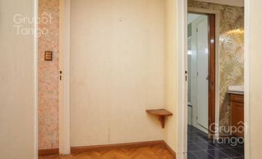 Venta Departamento Villa Devoto Cinco Ambientes Frente Balcón Jardín Dependencia Cocheras