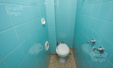 Venta Departamento Villa Devoto Cinco Ambientes Frente Balcón Jardín Dependencia Cocheras