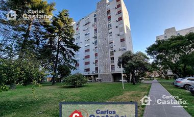 Depto 3 amb con cochera en complejo