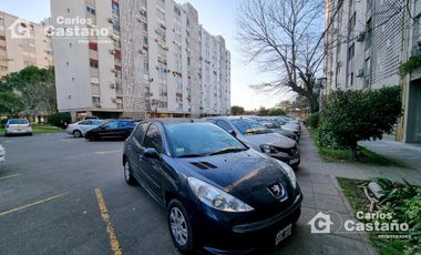 Depto 3 amb con cochera en complejo