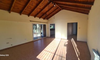 Casa en Villa Allende 4 dormitorios