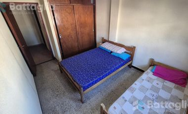 DEPARTAMENTO EN MAR DE AJO A TRES CUADRAS DEL MAR