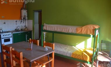 DEPARTAMENTO EN MAR DE AJO A TRES CUADRAS DEL MAR