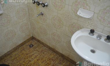 DEPARTAMENTO EN MAR DE AJO A TRES CUADRAS DEL MAR