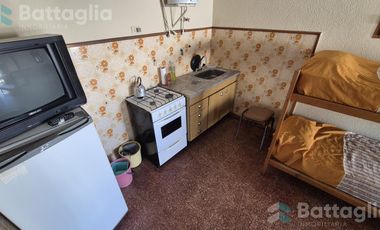 DEPARTAMENTO EN MAR DE AJO A TRES CUADRAS DEL MAR