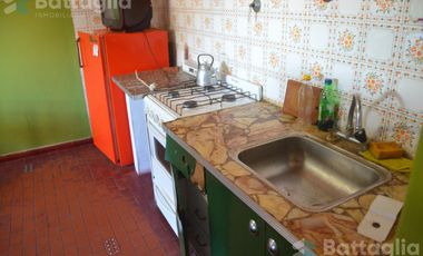 DEPARTAMENTO EN MAR DE AJO A TRES CUADRAS DEL MAR