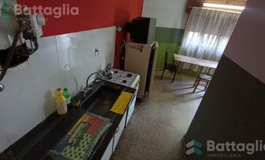 DEPARTAMENTO EN MAR DE AJO A TRES CUADRAS DEL MAR