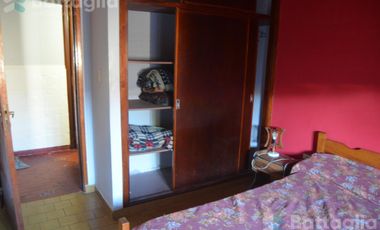 DEPARTAMENTO EN MAR DE AJO A TRES CUADRAS DEL MAR