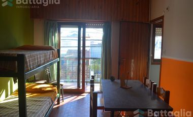 DEPARTAMENTO EN MAR DE AJO A TRES CUADRAS DEL MAR