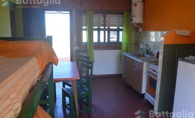 DEPARTAMENTO EN MAR DE AJO A TRES CUADRAS DEL MAR