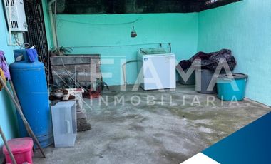 CASA EN VENTA EN COL FERROCARRILEROS, TEPIC, NAY. (G)