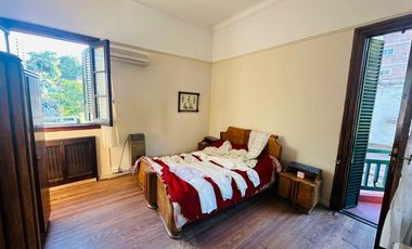 Imponente casa en el corazon de Olivos