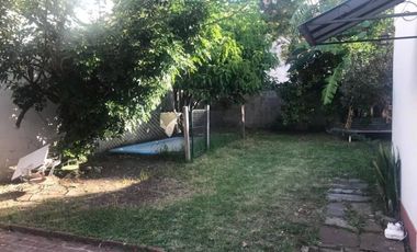 Imponente casa en el corazon de Olivos