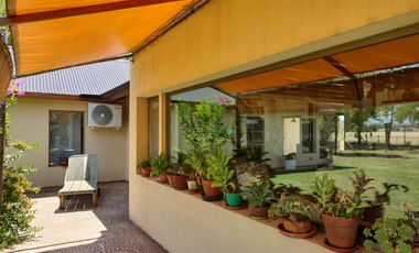 CASA DE CAMPO EN BARRIO PRIVADO MONET !!!