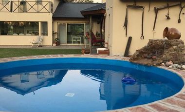 CASA DE CAMPO EN BARRIO PRIVADO MONET !!!