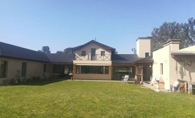 CASA DE CAMPO EN BARRIO PRIVADO MONET !!!