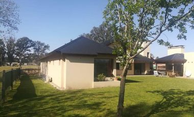 CASA DE CAMPO EN BARRIO PRIVADO MONET !!!