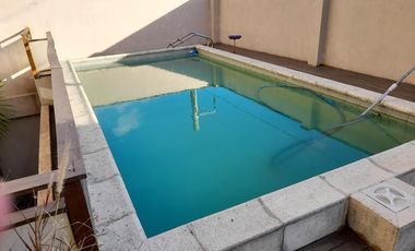 MUY BUEN DEPARTAMENTO EN PLENO CENTRO DE ADROGUÉ