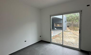 Casa en venta - 3 Dormitorios 2 Baños - Pinamar