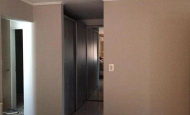 Casa en Venta - 4 Dormitorios 4 Baños - 800 mts2 - Ezeiza, Buenos Aires