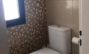 Casa en Venta - 4 Dormitorios 4 Baños - 800 mts2 - Ezeiza, Buenos Aires