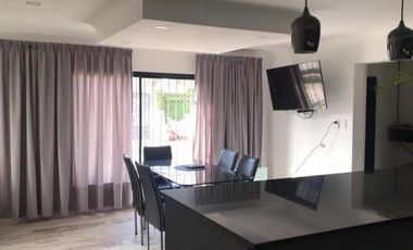 Casa en Venta - 4 Dormitorios 4 Baños - 800 mts2 - Ezeiza, Buenos Aires